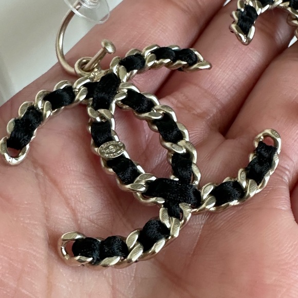 Chanel CC Chain Dangle Earrings Gold and Satin - Picture 11 of 16